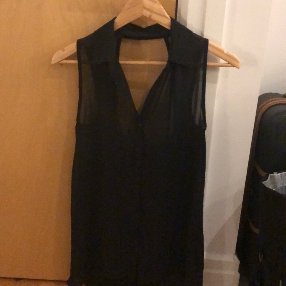 Black collar sheer cami